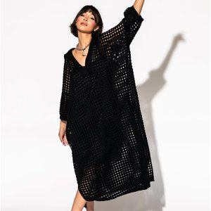 LALA ORIGINAL: Be Bold Oversized Knit Dress + Slip in Black